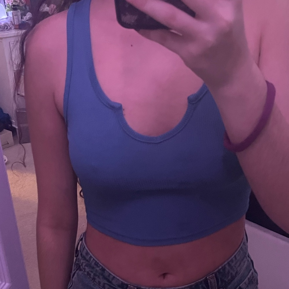 Blue crop top